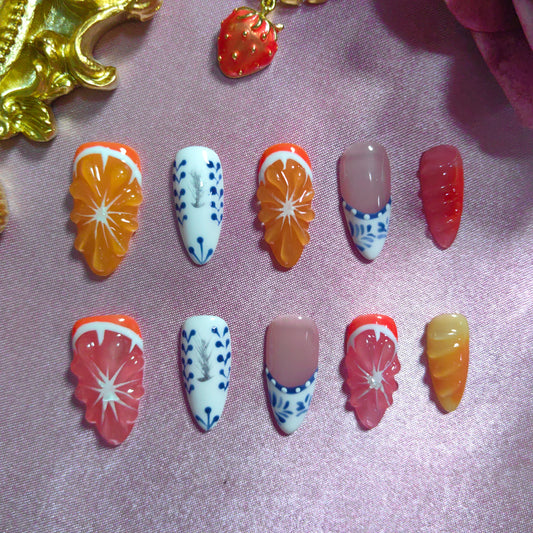 Blue and White Porcelain Meets Fruit Sweetness: Unique Artistic Press on Nails